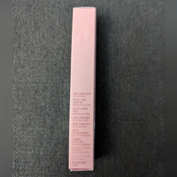Kylie Cosmetics Matte Liquid Lipstick in Another Day, Another Nude - Picture 9 of 10